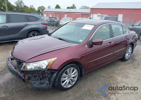 2011 Honda Accord 2.4 Ex-L from USA, damaged, VIN 1HGCP2F83BA038984